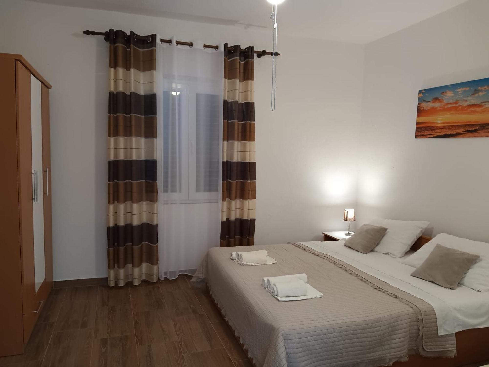 Apartmani Goga Селине Экстерьер фото