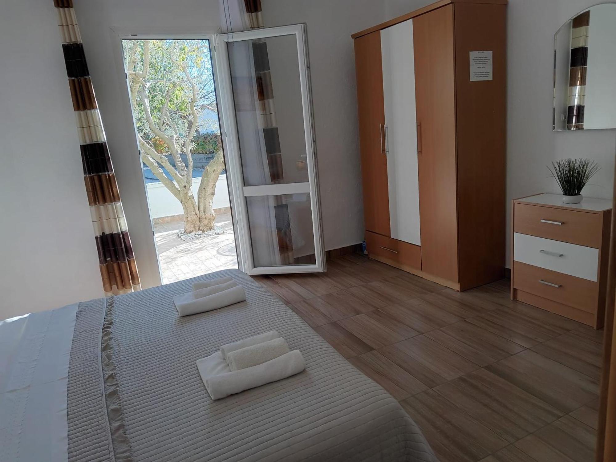 Apartmani Goga Селине Экстерьер фото
